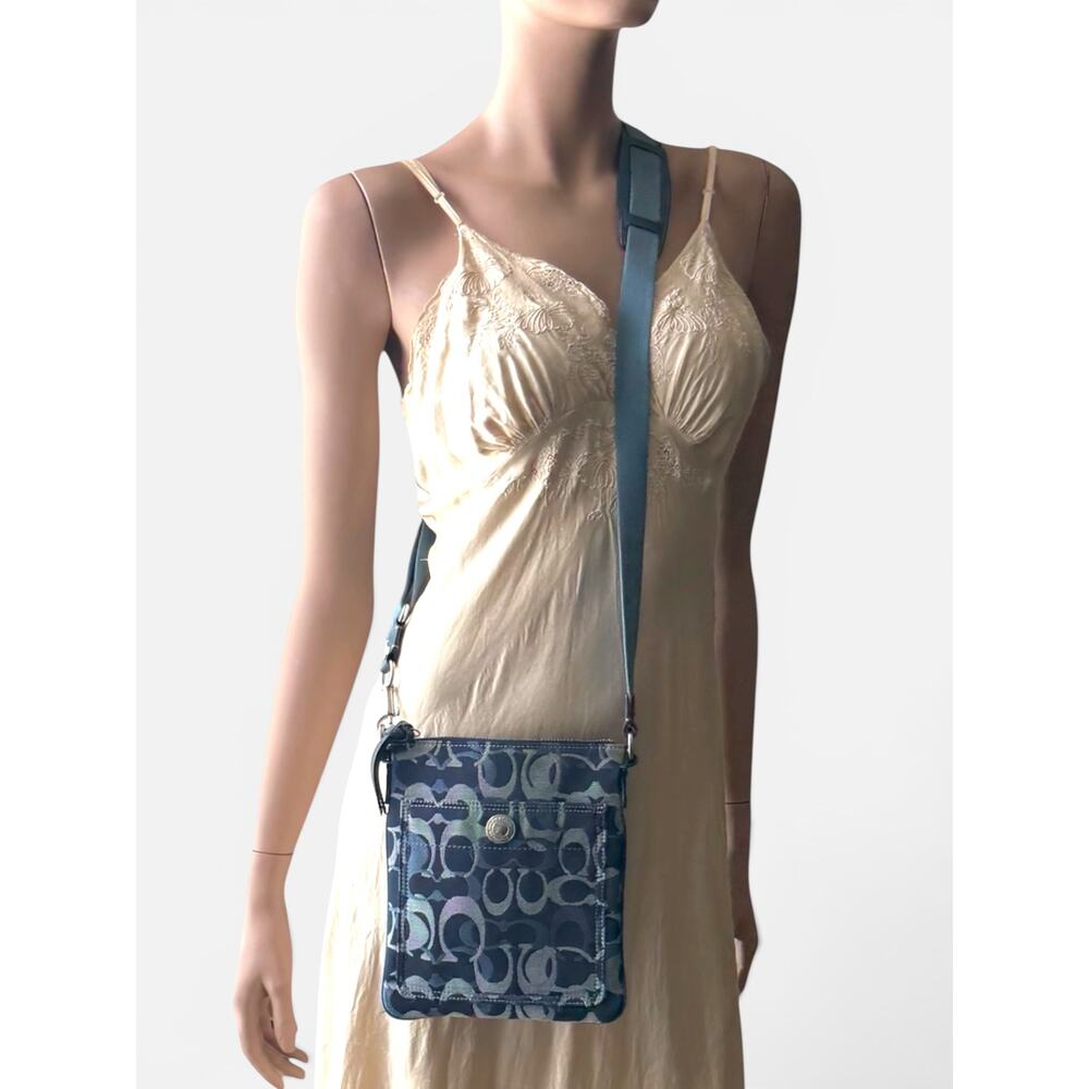 Coach Op Art Signature Blue Crossbody Bag Teal Trim Zip Top Adjustable Strap Y2K